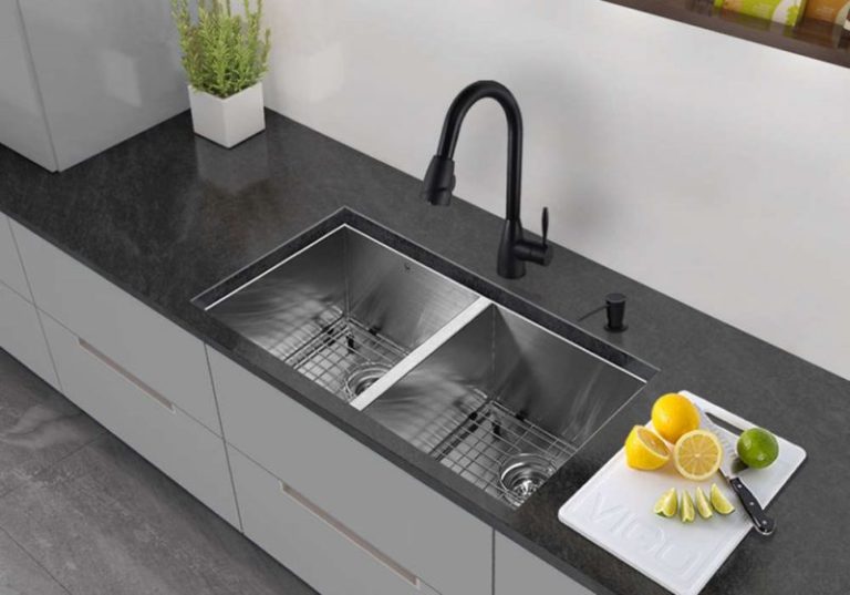 choosing a kitchen sink uk