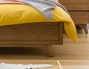 retro_timber_bedframe